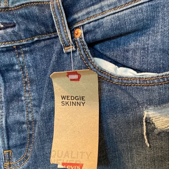NWT womens 16 skinny wedgie jeans - Picture 7 of 9